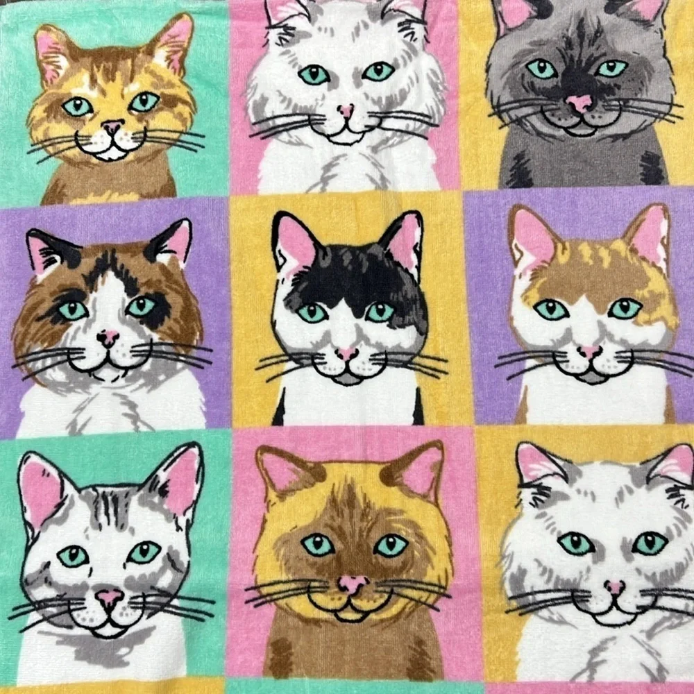 Deborah Connolly - ‘Mixed Cat Breeds’ Beach Towel 36“x68“ NWT Firm! Last one!